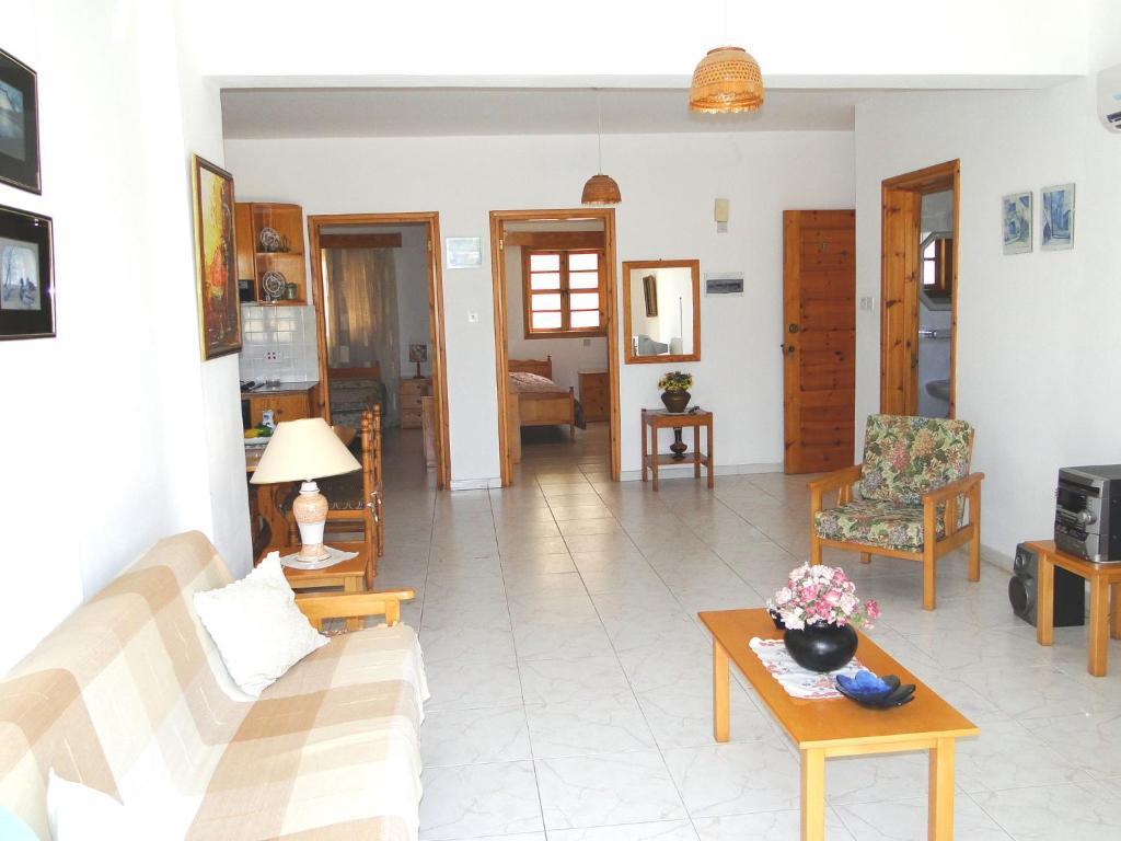 Ampelokipi Holiday Apartments Piszúri Szoba fotó